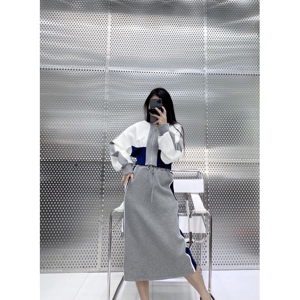 bộ nữ áo dài tay có mũ chùm đầu len khâu + chân váy dài