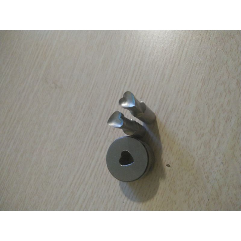 Khuôn dập viên thuốc 1 chày 3D