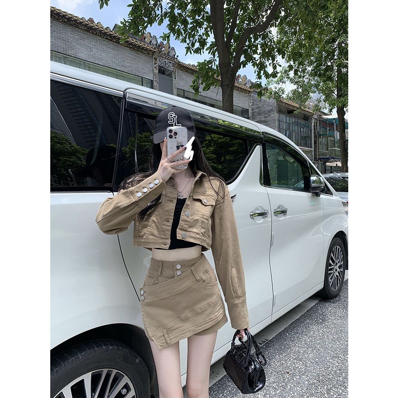 Áo Khoác Kaki Ngắn + Quần Ngắn Lưng Cao Ôm Dáng Thời Trang Đường Phố Mới Cho Nữ