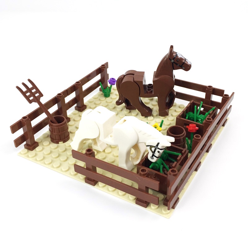 MOC sáng tạo cảnh nhỏ khối ghép đồ chơi chuồng ngựa
