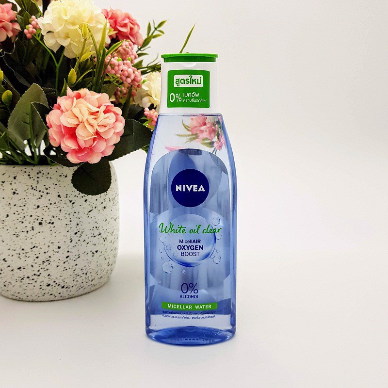 NƯỚC TẨY TRANG CHO DA NHỜN,DA THƯỜNG NIVEA - White Oil Control Makeup Clear 200ml