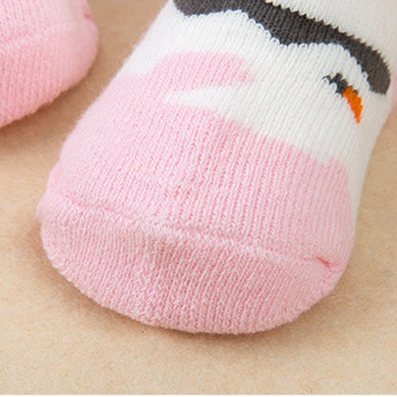 Vớ  cotton dày dặn giữ nhiệt họa tiết hoạt hình cho bé 0-4 tuổi