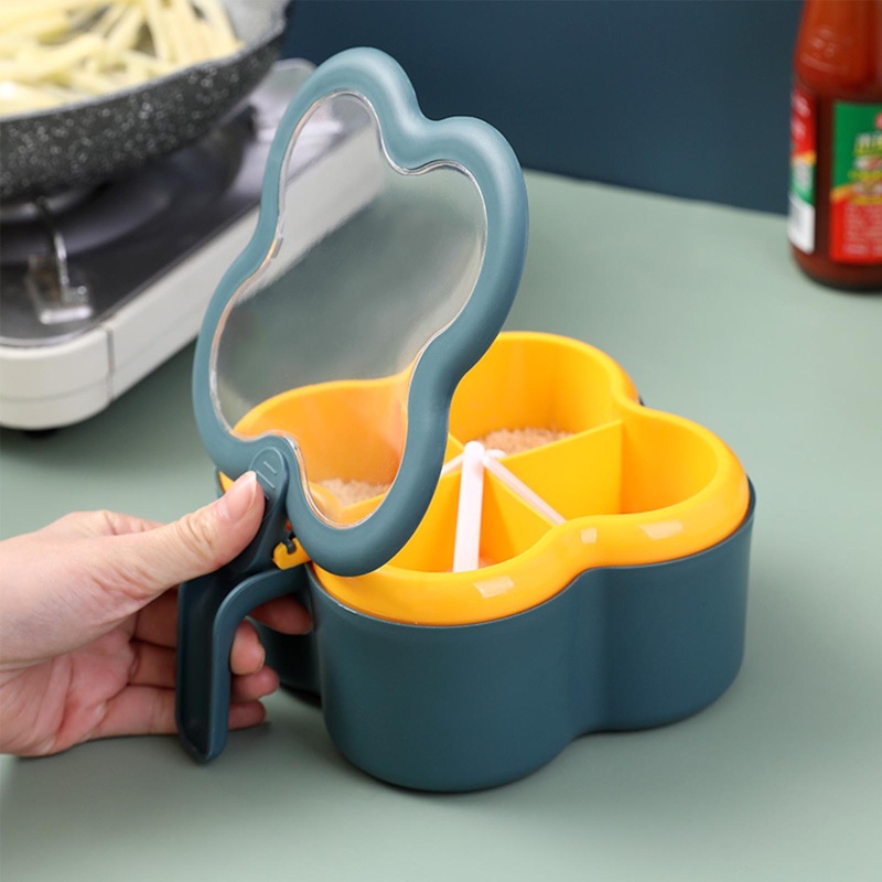Hộp Đựng Gia Vị 4 Ngăn Bằng Nhựa Có Nắp Trong Suốt Kèm Muỗng Tiện Dụng Cho Nhà Bếp