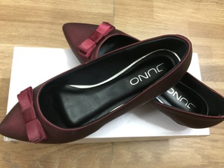 Giày Juno đỏ đun
