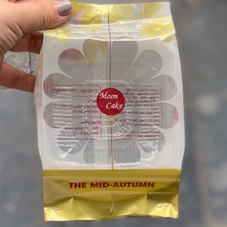 100 túi bánh trung thu 150 - 300gram mooncake vàng nhũ