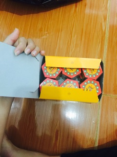 Cao xoa bop con Hổ Đỏ 