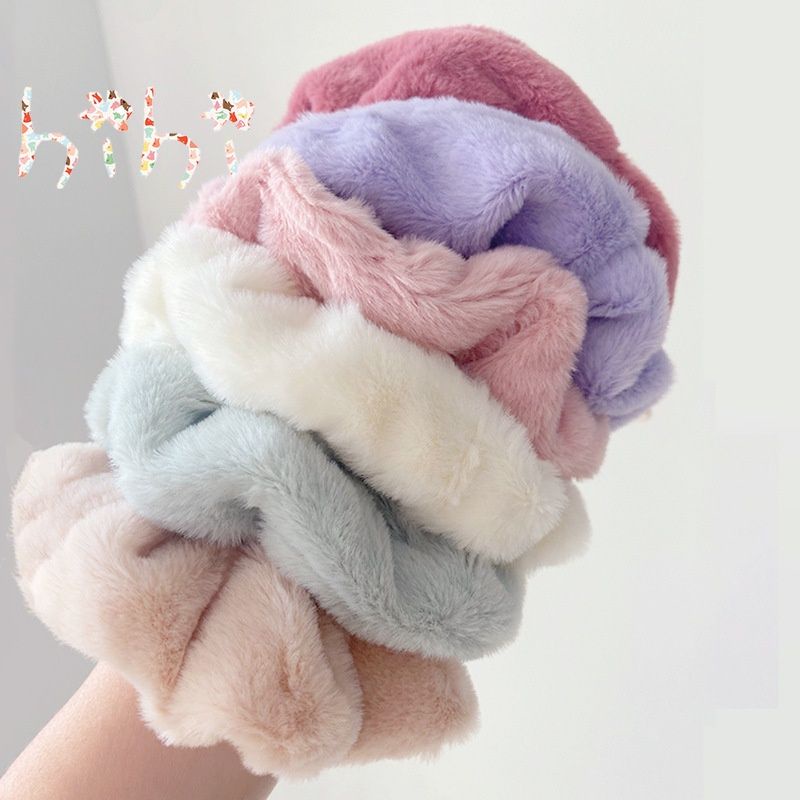 cột tóc xinh xắn