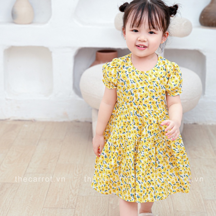 Váy ba tầng CARROT cho bé gái, họa tiết mai vàng, dáng babydoll, chất Thô cotton thoáng mát thấm hút mồ hôi tốt