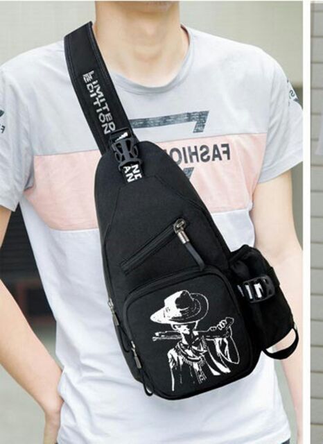 Túi chéo nam nữ Music cậu bé nghe nhạc có ngăn bình nước - tui deo cheo mã TCTLTC0959