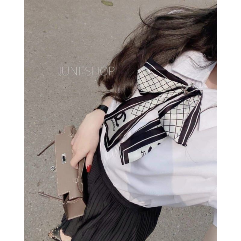 Áo sơ mi thắt nơ ngực chất lụa nhật