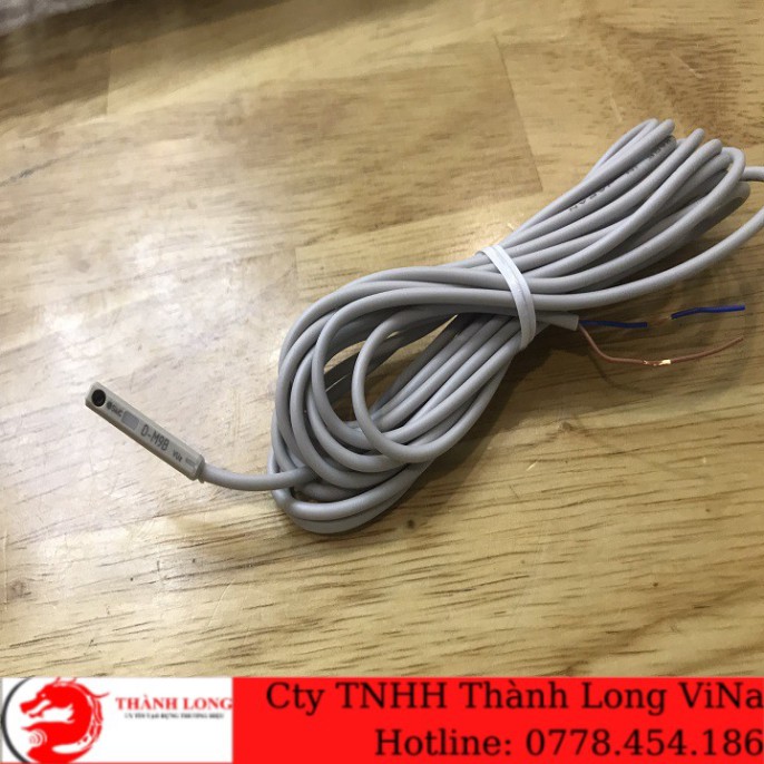 Cảm biến tiệm cận xi lanh D-M9B .