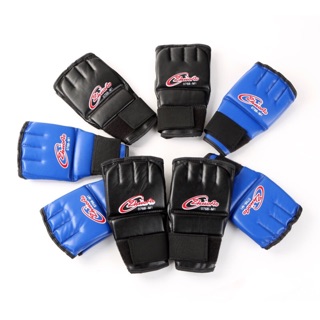 Găng tay cụt ngón võ thuật đấm bao cát