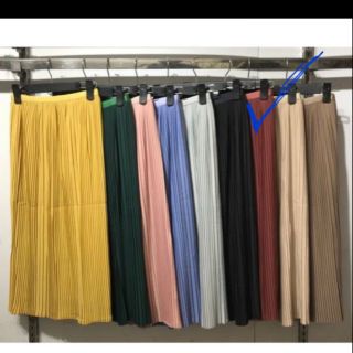 Chân váy xếp ly kiểu dáng Hàn Quốc