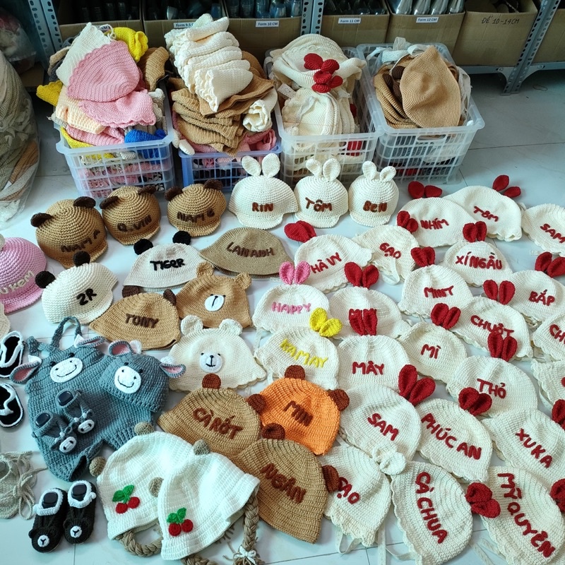HOT-MŨ THÊU TÊN BÉ THEO YÊU CẦU