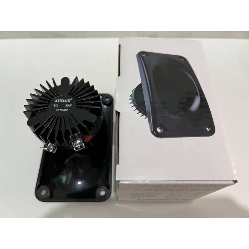 LOA HP5000-LOA NHÀ YẾN CAO CẤP