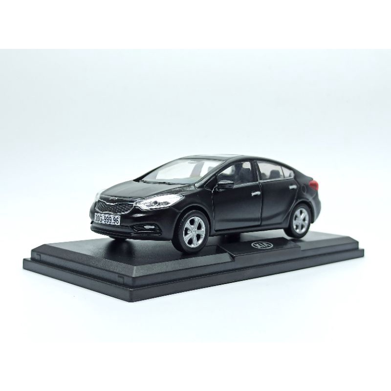 Mô hình xe Kia Cerato