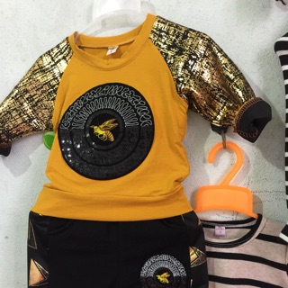 Xét bộ ongcho bé Chỉ với giá 90 K một bộmàu sắc bắt mắt giá cả hợp lí có sai từ 10 đến hai mươi lăm kilôgam bộ ông cực y