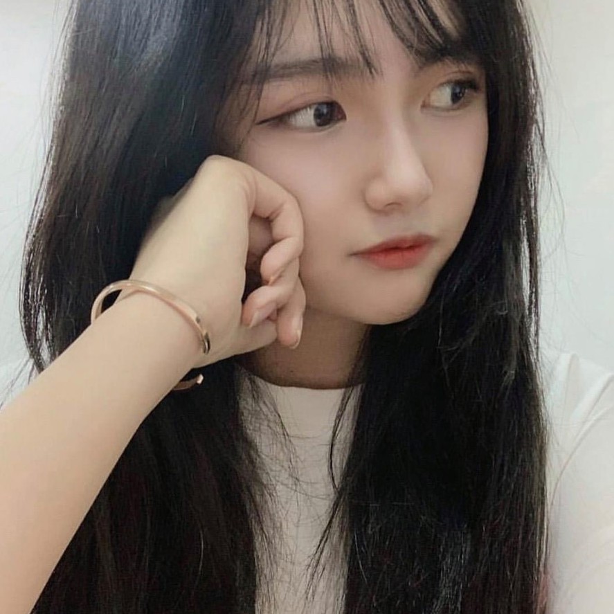 Vòng LOVE YOU TO THE MOON AND BACK khắc tên theo yêu cầu Titanium Không đen Không Gỉ [Bảo hành 5 năm]