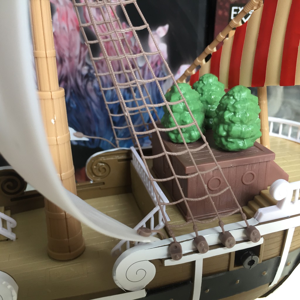 Mô hình Tàu hải tặc Going Merry