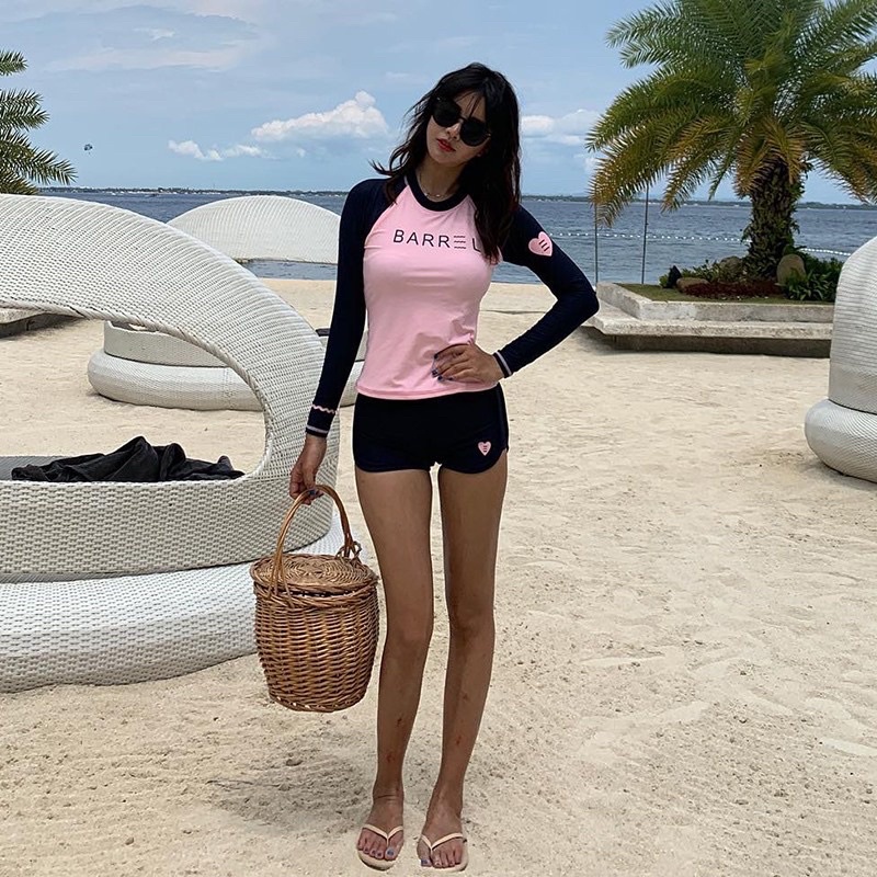 Bộ bikini , bộ đồ bơi nữ 2 mảnh dài tay in chữ phong cách Hàn Quốc