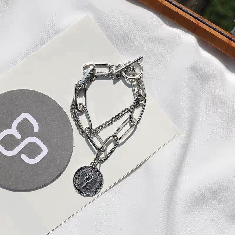 Vòng Tay Mặt Hình Đồng Xu Vàng Phong Cách Retro