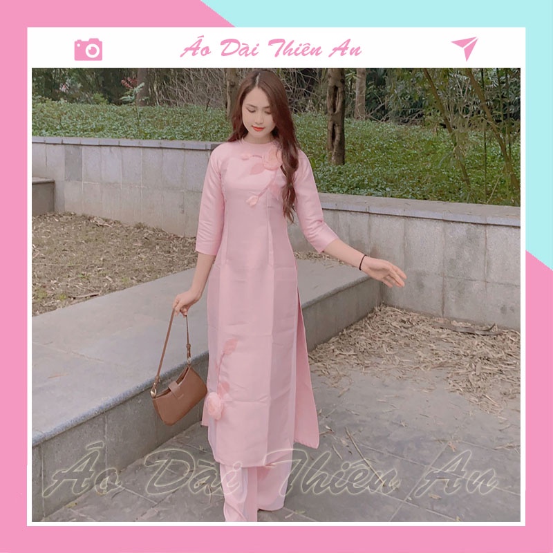 Áo Dài Cách Tân Nữ phối hoa tay lỡ cổ tròn may sẵn Thiên An MS:AD06