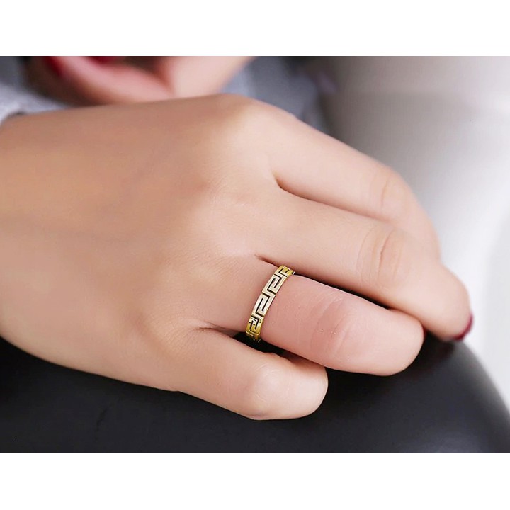 Nhẫn titan vạn lý trường thành màu vàng (tặng hộp đựng nhẫn cực xinh)
