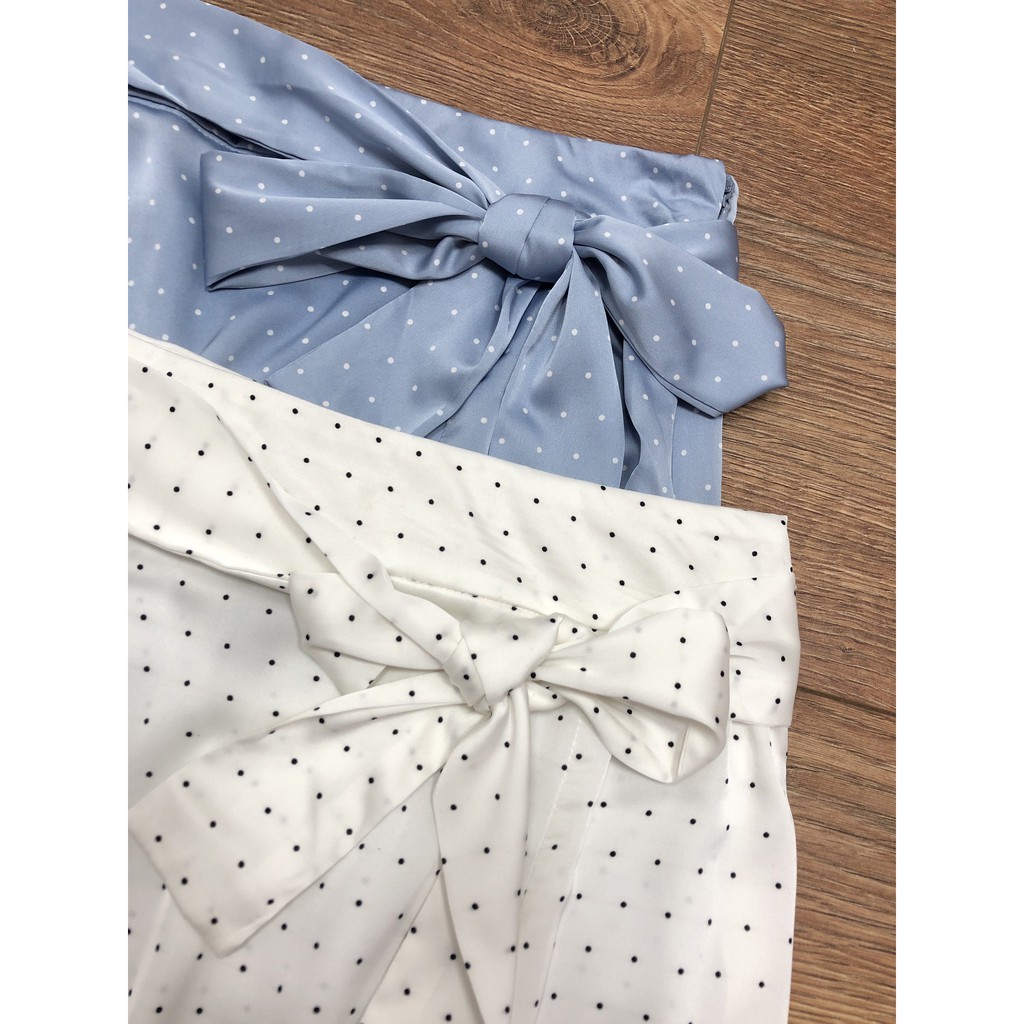 Chân Váy F21 Lụa Chấm Bi Xẻ Tà Nơ Eo | BigBuy360 - bigbuy360.vn