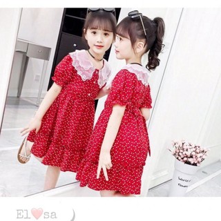 Váy đỏ chấm bi tiểu thư