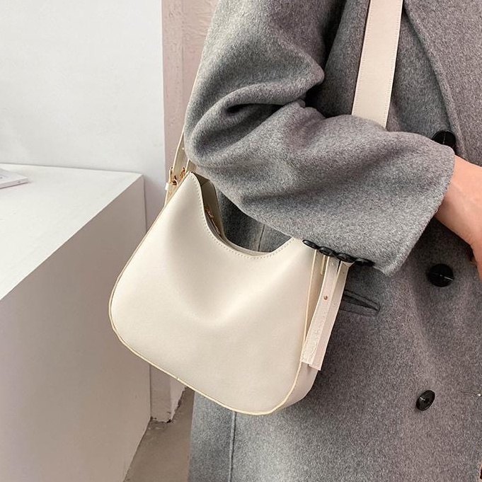 Túi xách nữ công sở đeo chéo da trơn mềm phong cách Hàn Quốc basic CV14