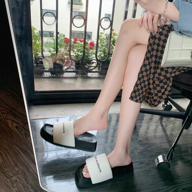 Dép Sandal Đế Dày Tăng Chiều Cao Phong Cách Mới