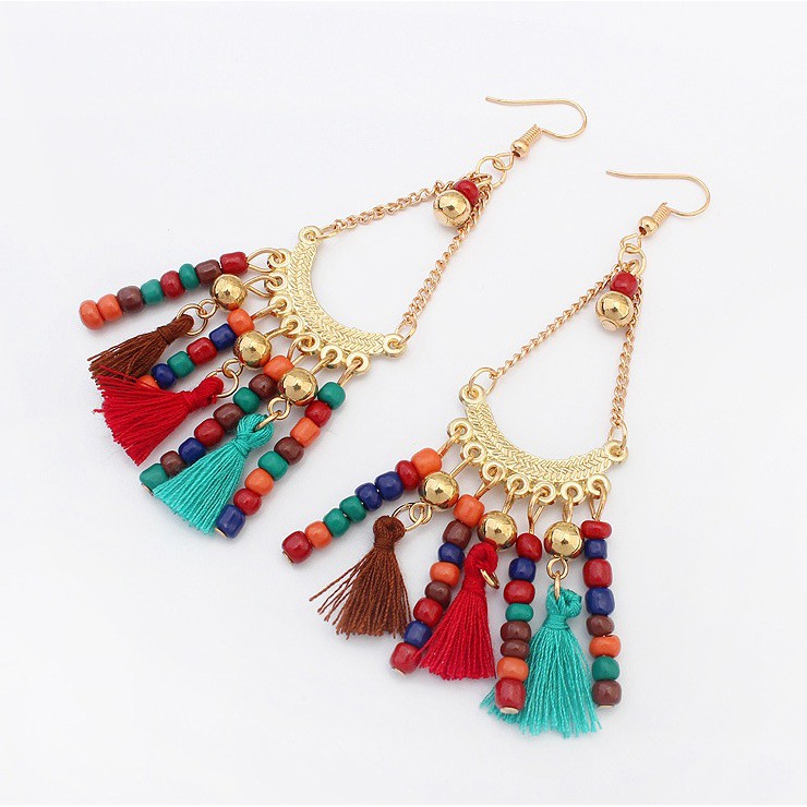 Khuyên tai tua rua hạt cườm