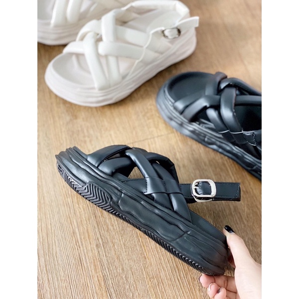 Sandal Quai Đan Khoá Gài Chất Da Siêu Mềm