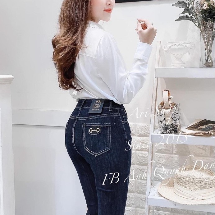 Set 2 Món Áo Sơ Mi Nữ Trắng Chất Thô Đính Khuy Hiệu Kèm Khăn Siêu Xinh, Áo Kiểu Nữ Đep Giá Rẻ