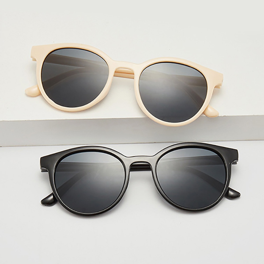 Kính Mát Kiểu Dáng Đơn Giản Cho Nữ