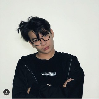 KÍNH NHỰA 21471