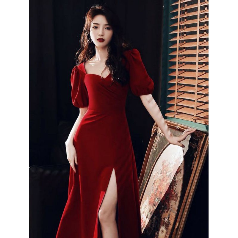 [Corn9] Đầm đỏ cổ tim đắp xẻ đùi