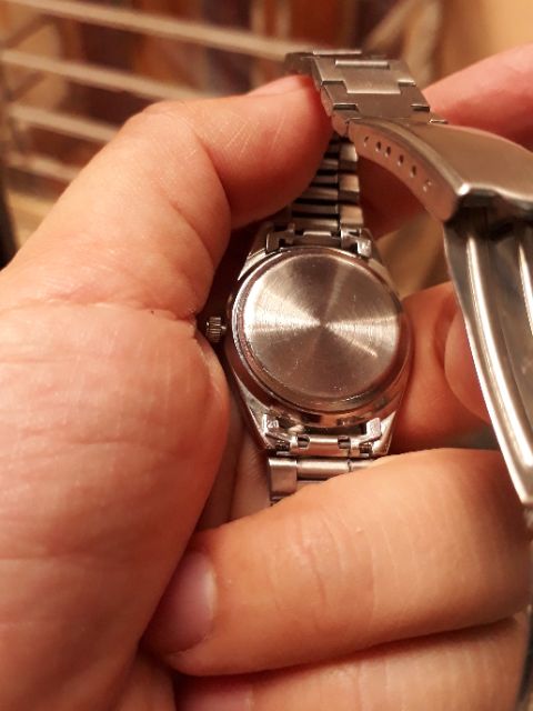 Đồng hồ nữ hiệu Valentine