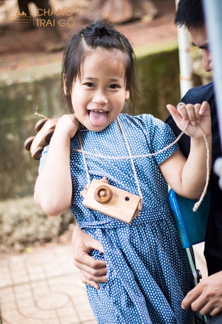 Đồ Chơi Mô Hình Máy Ảnh Gỗ Chàng Trai gỗ