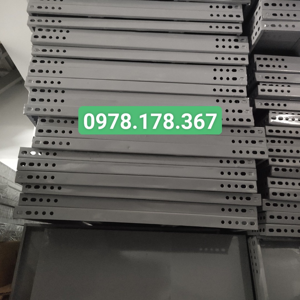 Mâm sàn lắp ráp kệ sắt V lỗ đa năng màu Xám - Dài 1.5m x rộng 60
