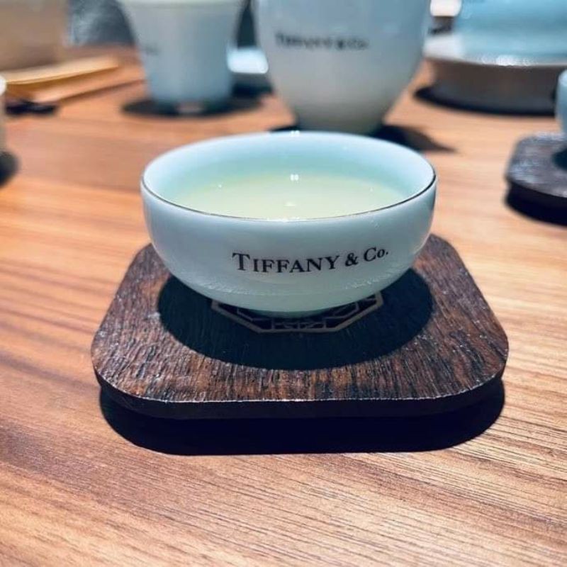 Bộ tách trà sứ Tiffany & Co sang trọng!