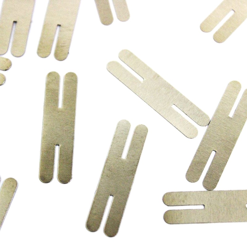 Set 100 Dây Thép Mạ Niken 0.2x30x8mm Cho Pin Hàn Tiện Dụng