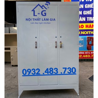 Tủ quần áo bằng sắt 3 cánh sơn dầu ko kiếng mẫu mới