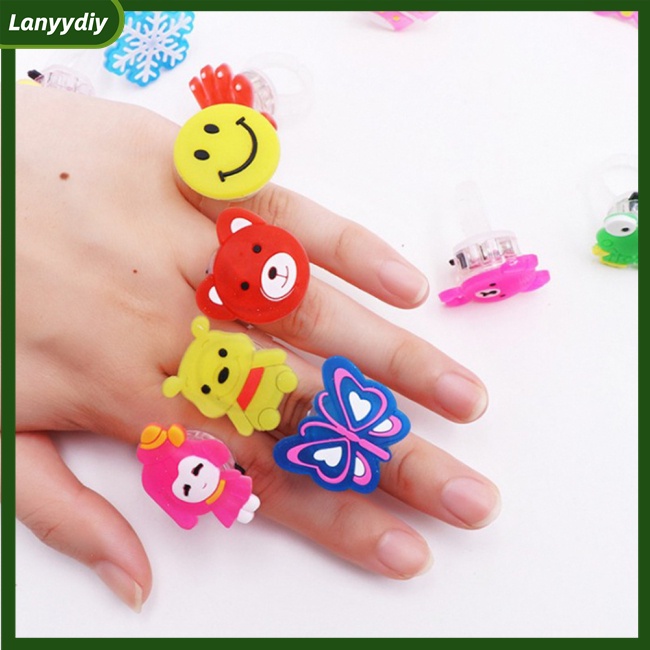 Vòng Đèn Led Nhiều Màu Sắc Dễ Thương Kèm Pin Tiện Dụng Cho Trẻ Em