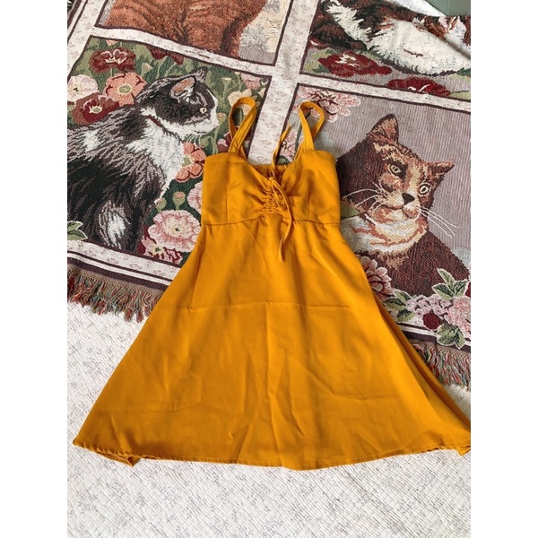 Thanh lý váy đầm