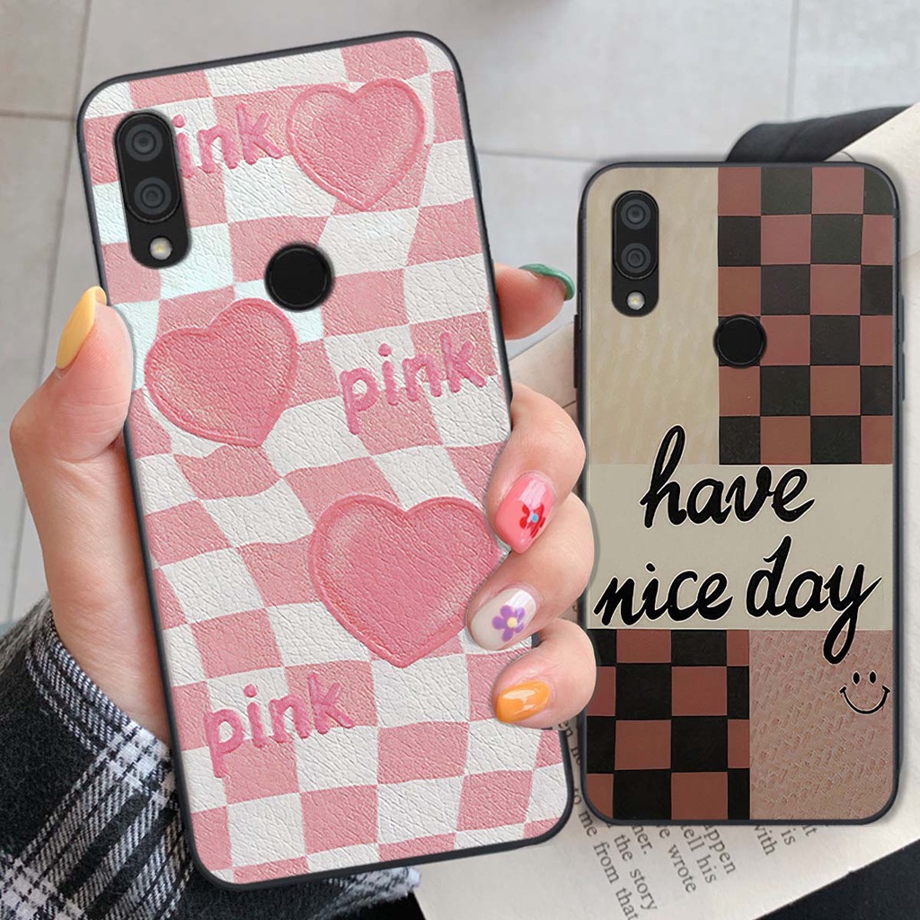 Ốp Xiaomi Redmi 7 caro trái tim cá tính, thời trang siêu đẹp, siêu phong cách