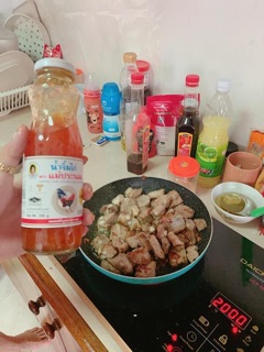 Sốt ớt chua ngọt Thái lan
