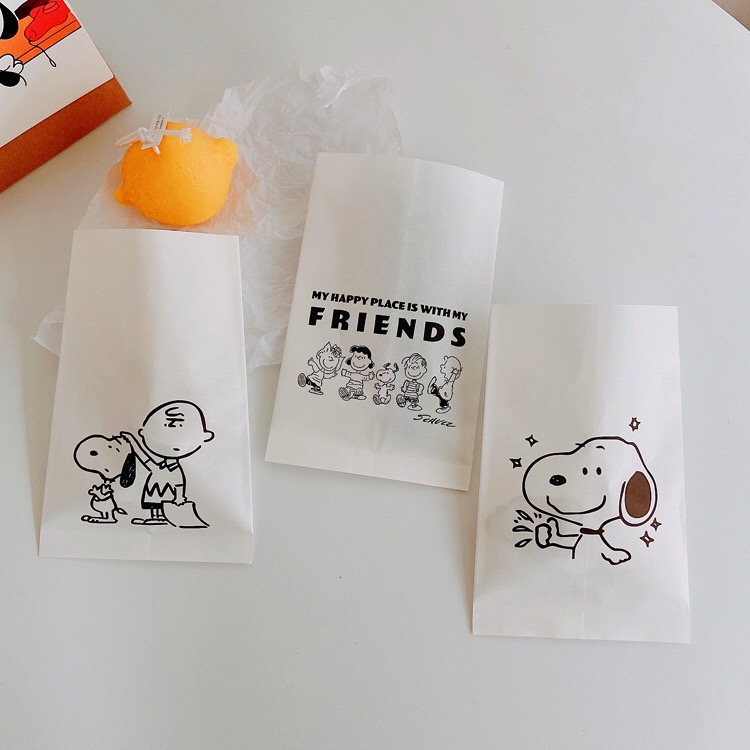 Túi giấy đựng đồ dùng in họa tiết hoạt hình đơn giản dễ thương