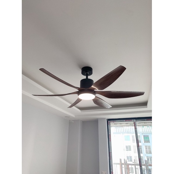 Quạt TrầnQuạt trần Đèn 6 Cánh Tự Động