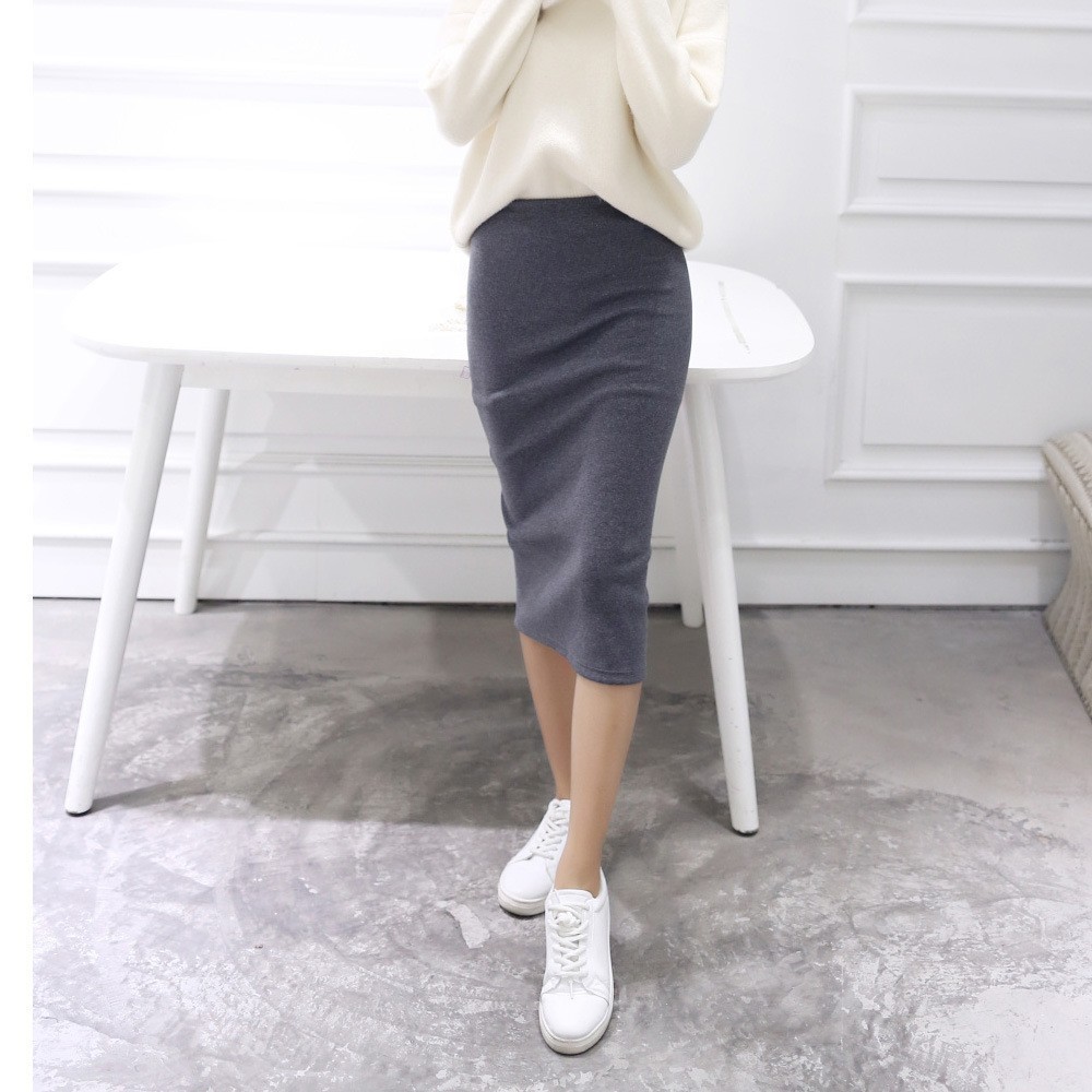 Chân váy ôm xẻ tà phong cách thanh lịch | BigBuy360 - bigbuy360.vn